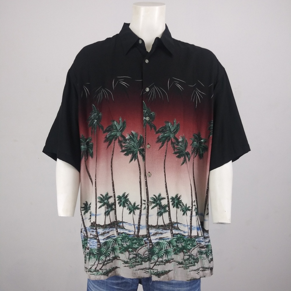 Pierre Cardin NWT men's Hawaiian style rayon shirt